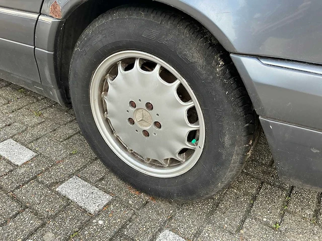 1996 mercedes-benz s-klasse personenauto - afbeelding 12 van  45