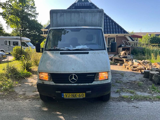 1996 mercedes-benz sprinter 308d bedrijfswagen - afbeelding 12 van  22