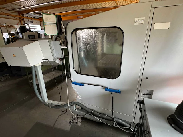 1996 mikron ums 600 tnc 426 cnc bewerkingscentrum - afbeelding 7 van  9