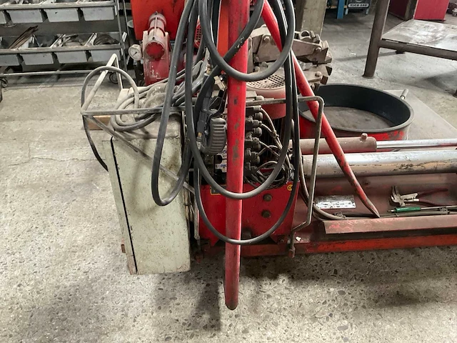 1996 mondolfo ferro tbe48 d.rotax banden de-en montageapparaat - afbeelding 11 van  11
