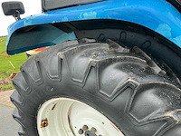 1996 new holland 5640 met voorlader vierwielaangedreven landbouwtractor - afbeelding 3 van  24