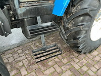 1996 new holland 5640 met voorlader vierwielaangedreven landbouwtractor - afbeelding 7 van  24