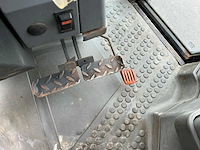 1996 new holland 5640 met voorlader vierwielaangedreven landbouwtractor - afbeelding 10 van  24