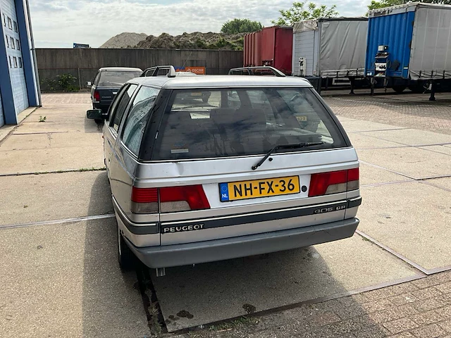 1996 peugeot 405 break gxr 1.8a stationwagen - afbeelding 7 van  12