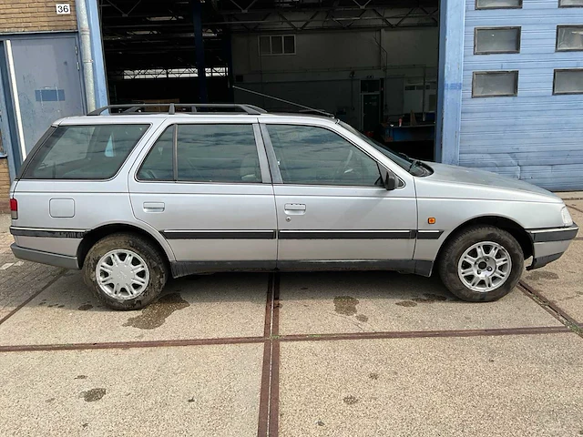 1996 peugeot 405 break gxr 1.8a stationwagen - afbeelding 9 van  12