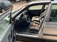 1996 peugeot 405 break gxr 1.8a stationwagen - afbeelding 12 van  12