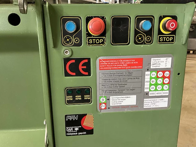 1996 robland z320 formaatcirkelzaagmachine - afbeelding 7 van  12