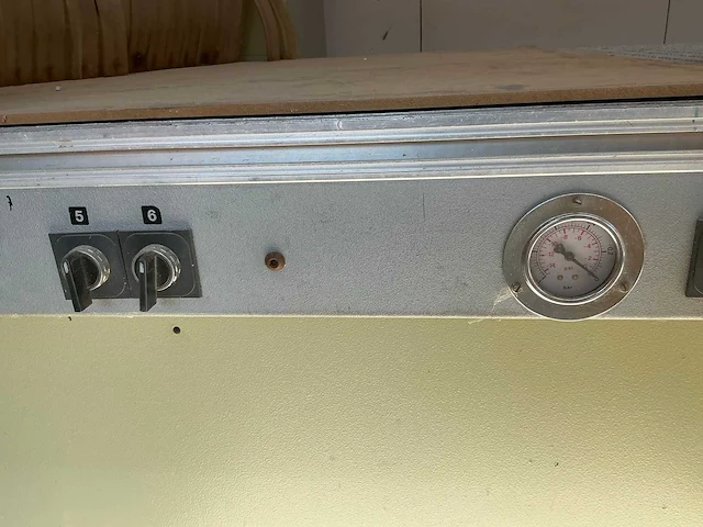 1996 scm record 2 cnc -bewerkingscentra - afbeelding 22 van  31