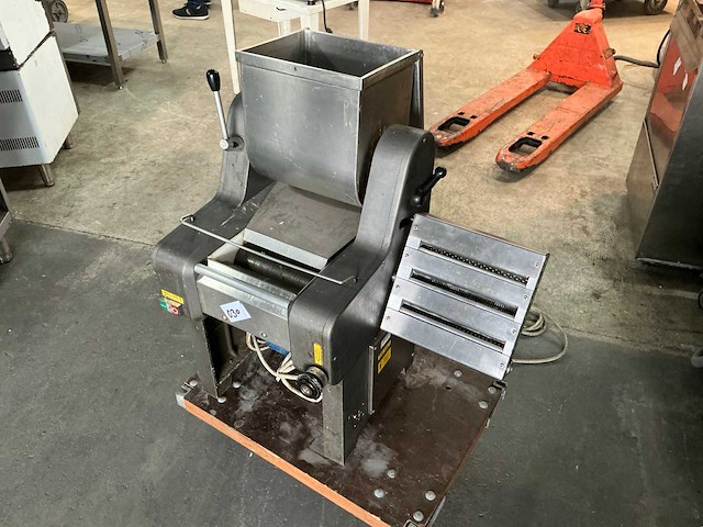 1996 tecna cl 210 pastamachine - afbeelding 1 van  11