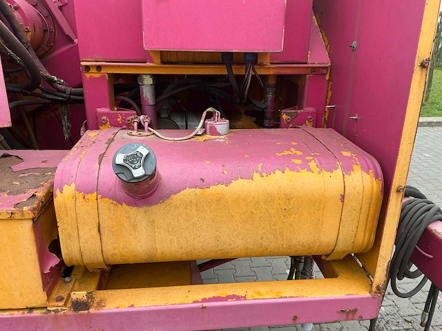 1996 tesmec af.167 kabelmachine - afbeelding 9 van  27