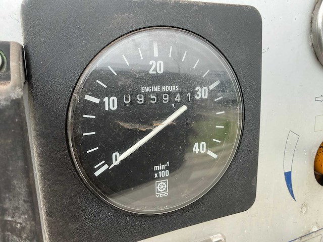 1996 tesmec af.167 kabelmachine - afbeelding 19 van  27