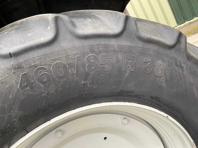 1996 valmet 6400 vierwielaangedreven landbouwtractor - afbeelding 3 van  27