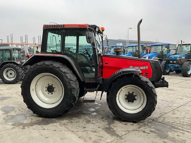 1996 valmet 6400 vierwielaangedreven landbouwtractor - afbeelding 23 van  27