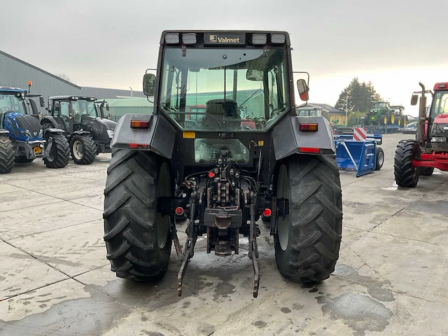1996 valmet 6400 vierwielaangedreven landbouwtractor - afbeelding 24 van  27