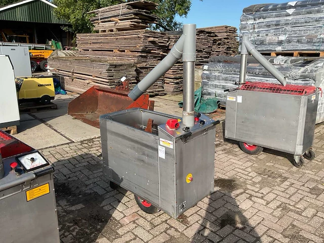 1996 vliebo easymix voermengwagen - afbeelding 1 van  7