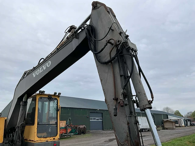 1996 volvo ec200 rupsgraafmachines - afbeelding 9 van  36