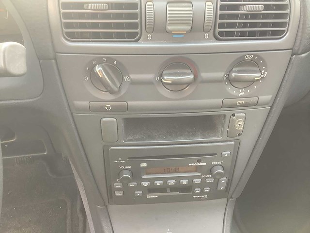 1996 volvo s40 1.8 comfort personenauto - afbeelding 8 van  11