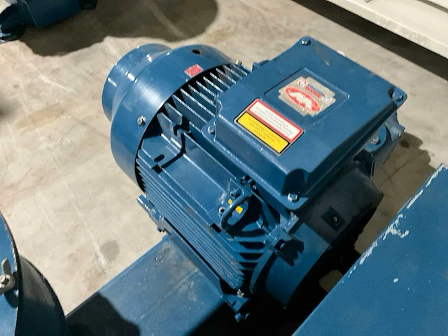 1997 aerzen gm80l lobbenblower - afbeelding 5 van  9