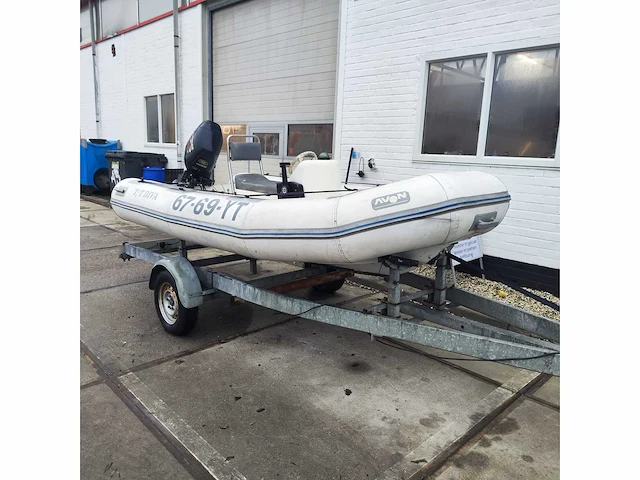 1997 avon 4.01 r.i.b. rubberboot met trailer - afbeelding 1 van  5