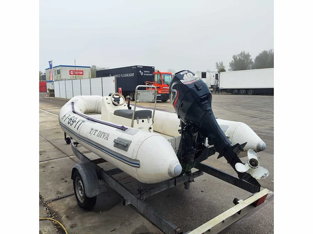 1997 avon 4.01 r.i.b. rubberboot met trailer - afbeelding 4 van  5