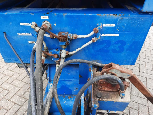 1997 beco gigant 180 d landbouwkipper - afbeelding 15 van  15