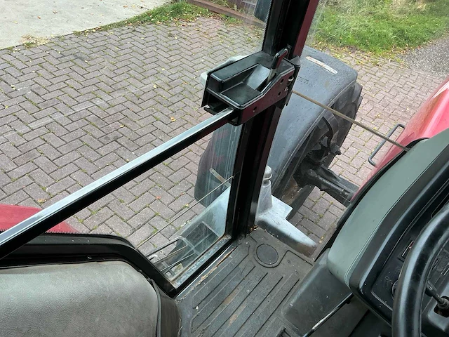 1997 case international 5150 pro vierwielaangedreven landbouwtractor - afbeelding 41 van  47
