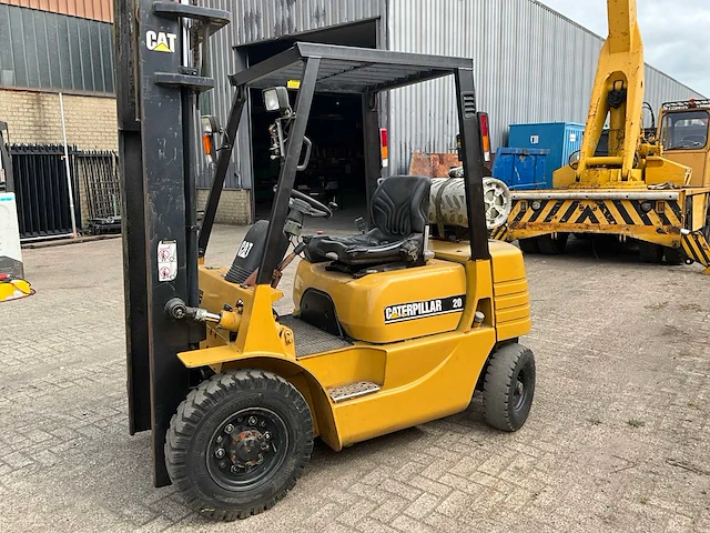 1997 caterpillar gp20 vorkheftruck - afbeelding 1 van  13