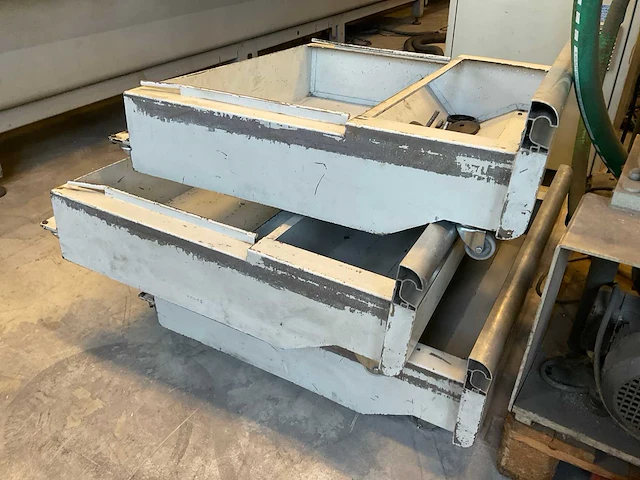 1997 comil kelt 6500 3-assig bewerkingscentrum - afbeelding 3 van  13