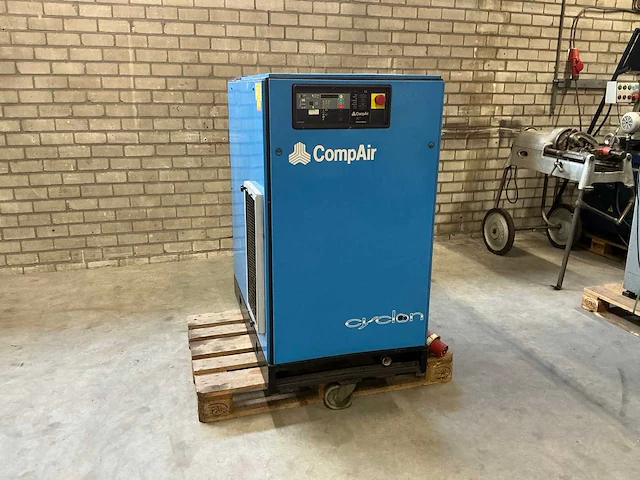 1997 compair cyclon 215 schroefcompressor - afbeelding 1 van  13