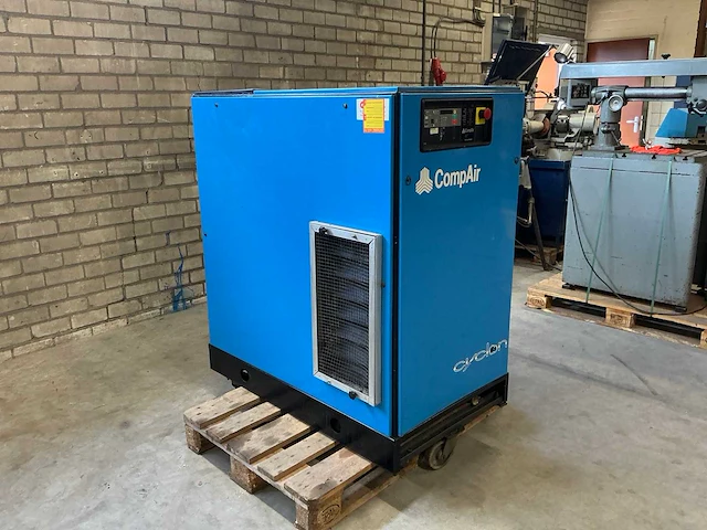 1997 compair cyclon 215 schroefcompressor - afbeelding 9 van  13