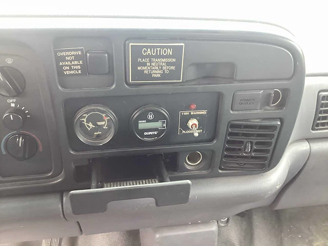 1997 dodge ram vliegtuigsleper - afbeelding 9 van  14