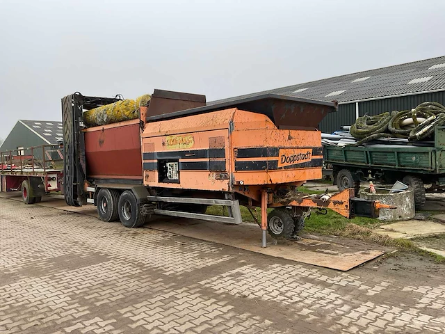 1997 doppstadt sm 518 t mobiele zeefinstallatie - afbeelding 1 van  36