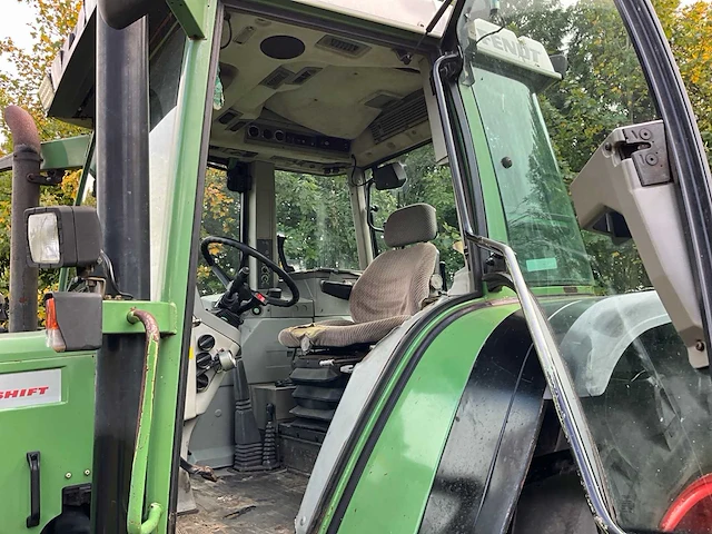 1997 fendt favorit 514 c turboshift vierwielaangedreven landbouwtractor met voorlader - afbeelding 26 van  44