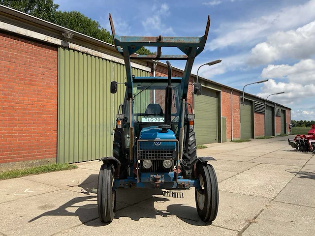 1997 ford 5030 tweewielaangedreven landbouwtractor - afbeelding 34 van  42