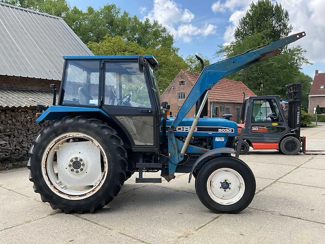 1997 ford 5030 tweewielaangedreven landbouwtractor - afbeelding 39 van  42