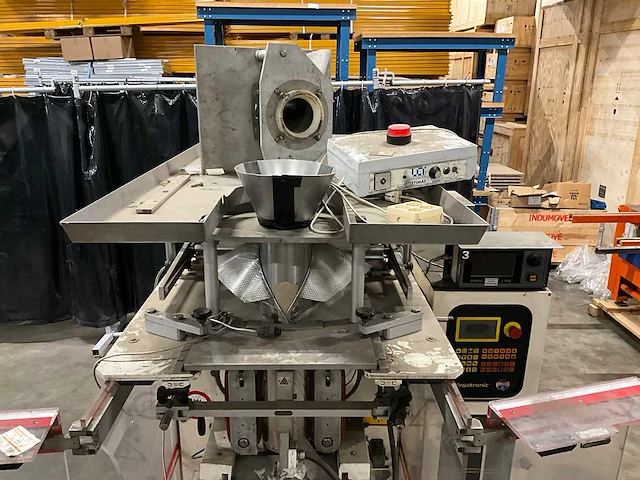 1997 ilapak vt300s weeg-inpak machine - afbeelding 16 van  16