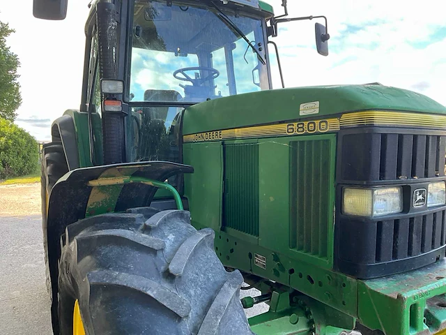 1997 john deere 6800 vierwielaangedreven landbouwtractor - afbeelding 5 van  32