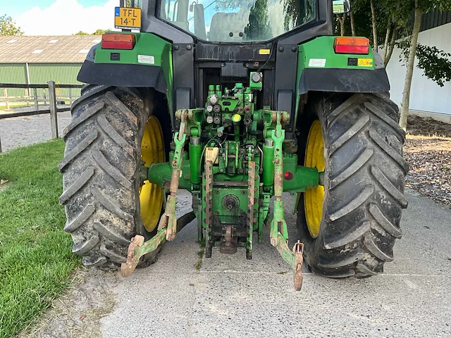 1997 john deere 6800 vierwielaangedreven landbouwtractor - afbeelding 10 van  32