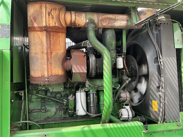1997 john deere 6910 veldhakselaar - afbeelding 16 van  42