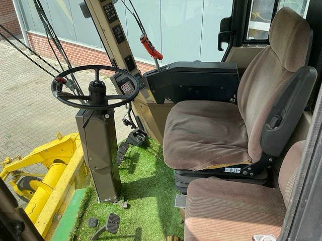 1997 john deere 6910 veldhakselaar - afbeelding 22 van  42