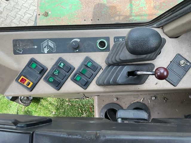 1997 john deere 6910 veldhakselaar - afbeelding 30 van  42