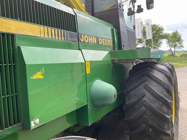 1997 john deere 6910 veldhakselaar - afbeelding 38 van  42