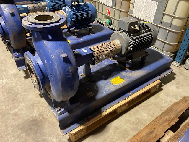 1997 ksb etanorm-m 150-200 m10 circulatie pompunit - afbeelding 2 van  3