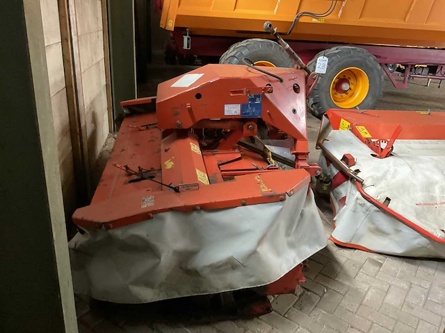 1997 kuhn fc280f front maaier met kneuzer - afbeelding 6 van  12