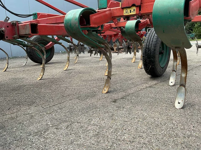 1997 kverneland turbo 2 cultivator - afbeelding 23 van  23