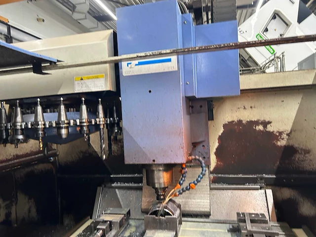 1997 leadwell vmc-40 cnc freesmachine - afbeelding 3 van  8