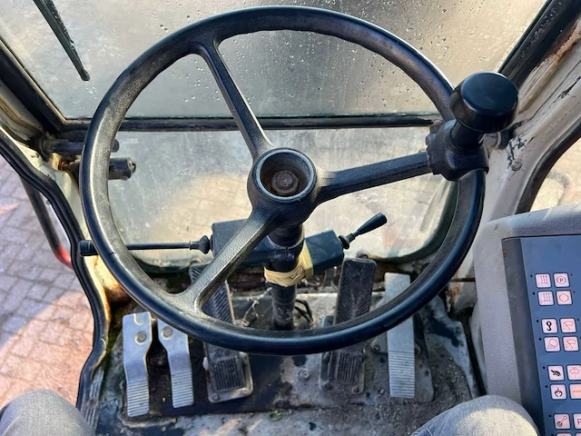 1997 liebherr a902 banden graafmachine - afbeelding 6 van  17