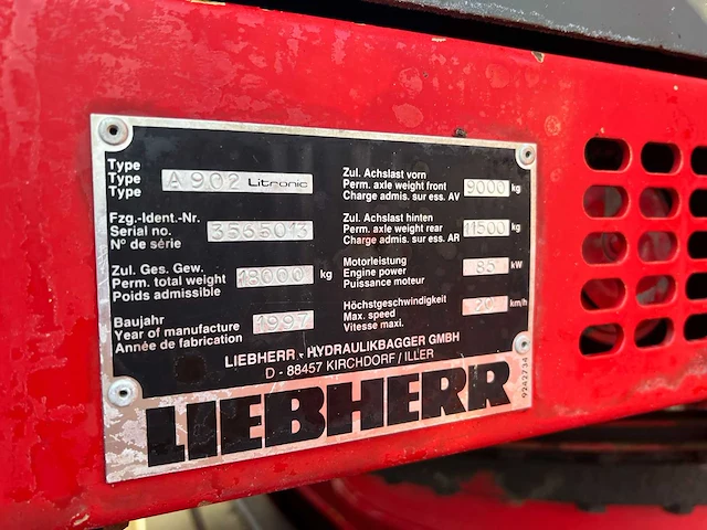 1997 liebherr a902 banden graafmachine - afbeelding 8 van  17