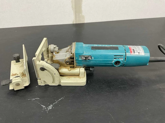 1997 makita 3901 bovenfrees - afbeelding 1 van  5