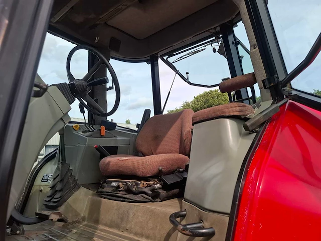 1997 massey ferguson 8130 dynashift vierwielaangedreven landbouwtractor - afbeelding 4 van  23